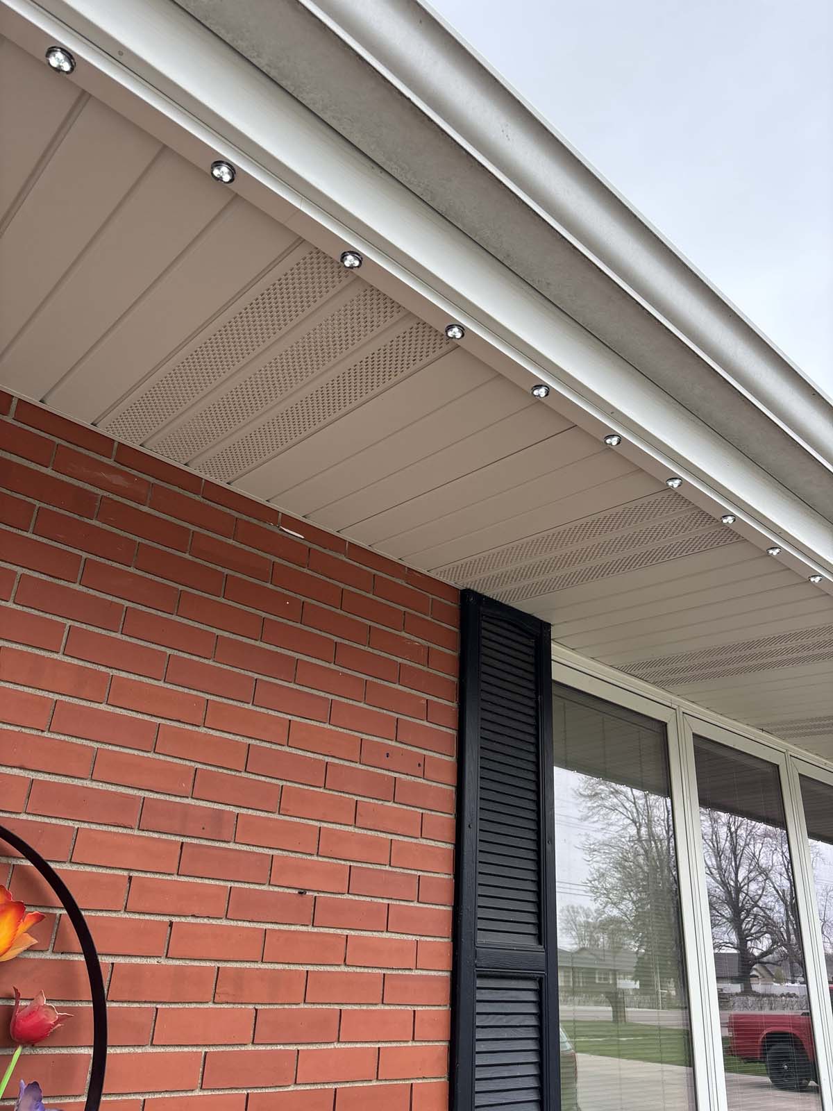 Beautiful Brick Ranch Installation photo 4